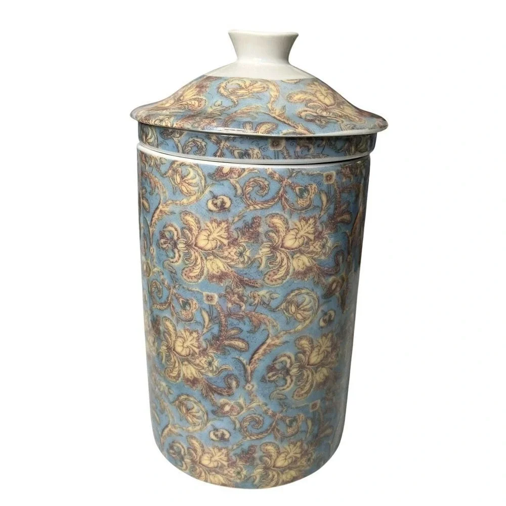 World Market Blue Floral Ceramic Tea Mug Infuser Lid Dishwasher Safe